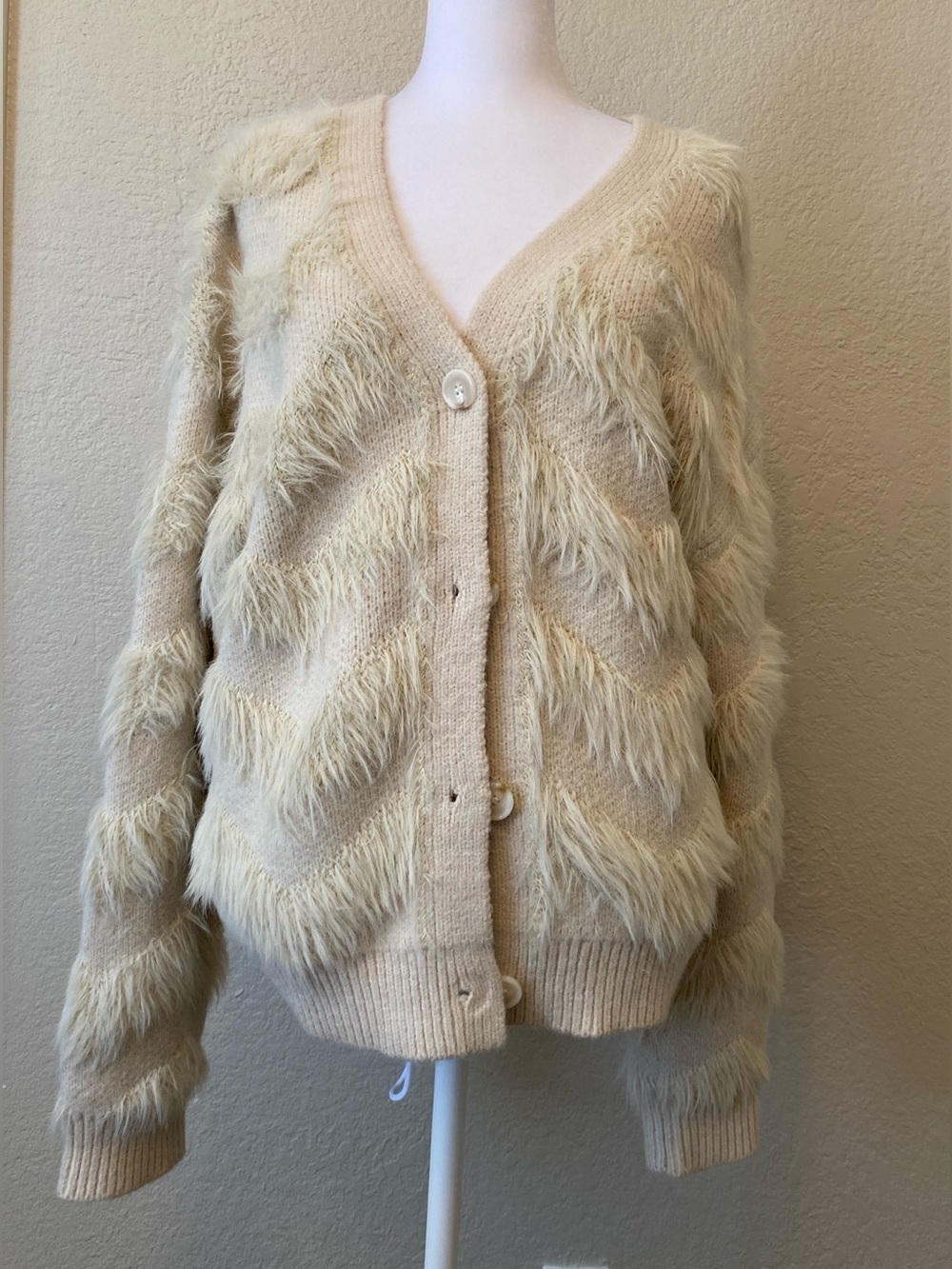 SAGE The Label Cream Faux-Fur Chevron Cardigan Sweater, Women’s Size M
